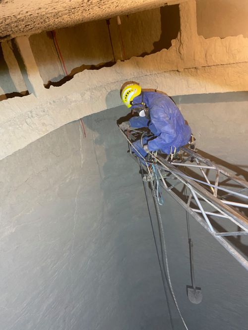 PSAGA Sicherheitsberäumung von Anbackungen in Silo 3 - SeilTechnik Ulm